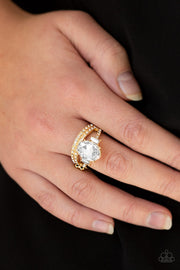 Paparazzi ♥ Bling Queen - Gold ♥ Ring