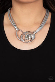 Californian Cowgirl - Silver Necklace P2ST-SVXX-176XX